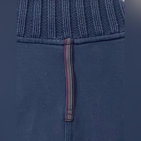 Lululemon Bliss Break Wrap French Terry in Inkwell size 4 - Picture 15 of 15